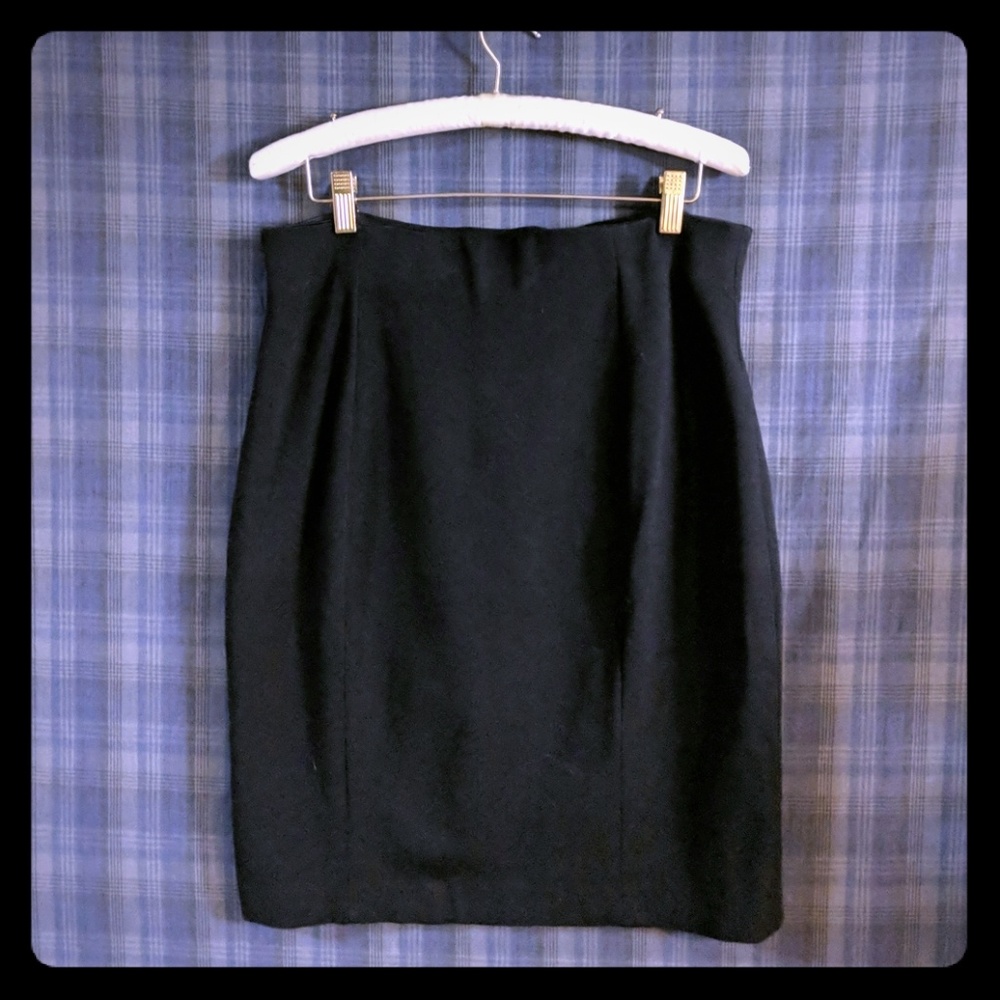 Pencil skirt